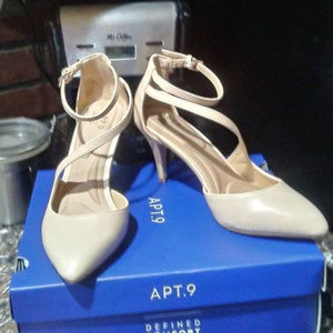 Apt. 9 dress shoes
